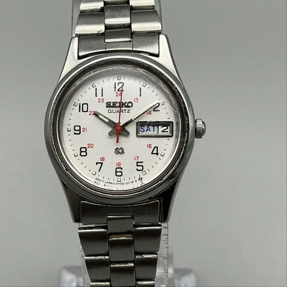 Seiko 3Y03-0A19 Womens Watch 22mm Stainless Day Date NON WORKING For Parts 6.5